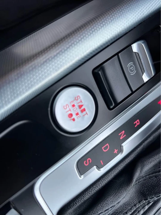 2011 Audi 8R Q5 - Image 18 of 20