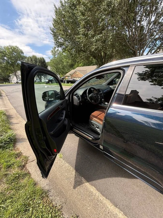 2011 Audi 8R Q5 - Image 3 of 14