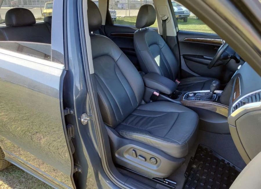 2011 Audi 8R Q5 - Image 14 of 17
