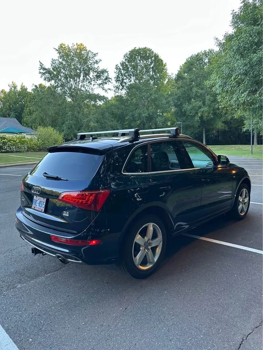 2011 Audi 8R Q5 - Image 2 of 10