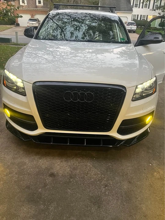 2011 Audi 8R Q5 - Image 2 of 4