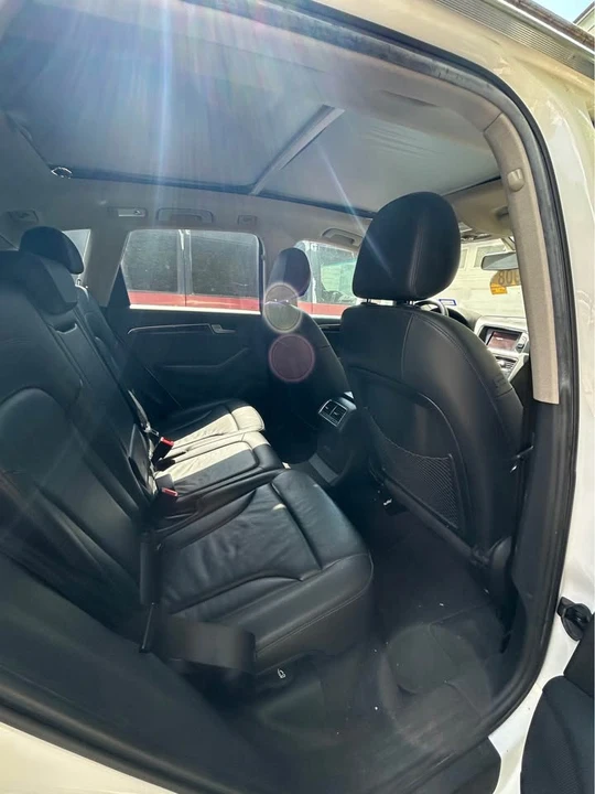 2011 Audi 8R Q5 - Image 7 of 10