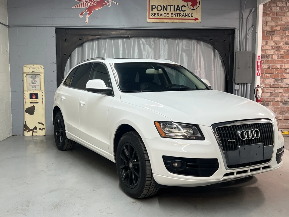 2011 Audi 8R Q5 - Image 7 of 31
