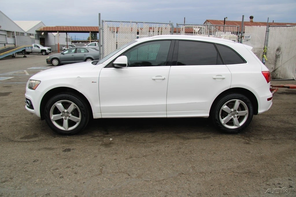 2011 Audi 8R Q5 - Image 3 of 21