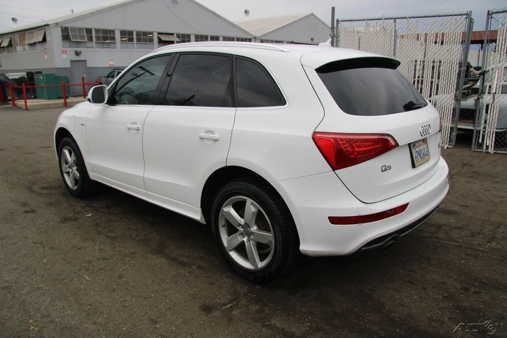 2011 Audi 8R Q5 - Image 4 of 21