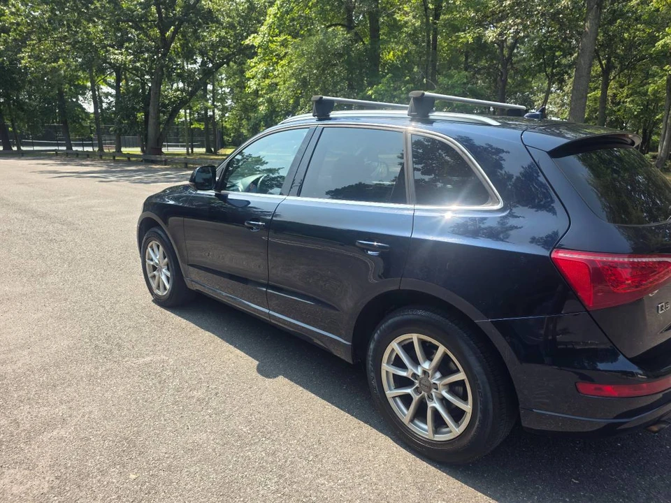 2011 Audi 8R Q5 - Image 10 of 18