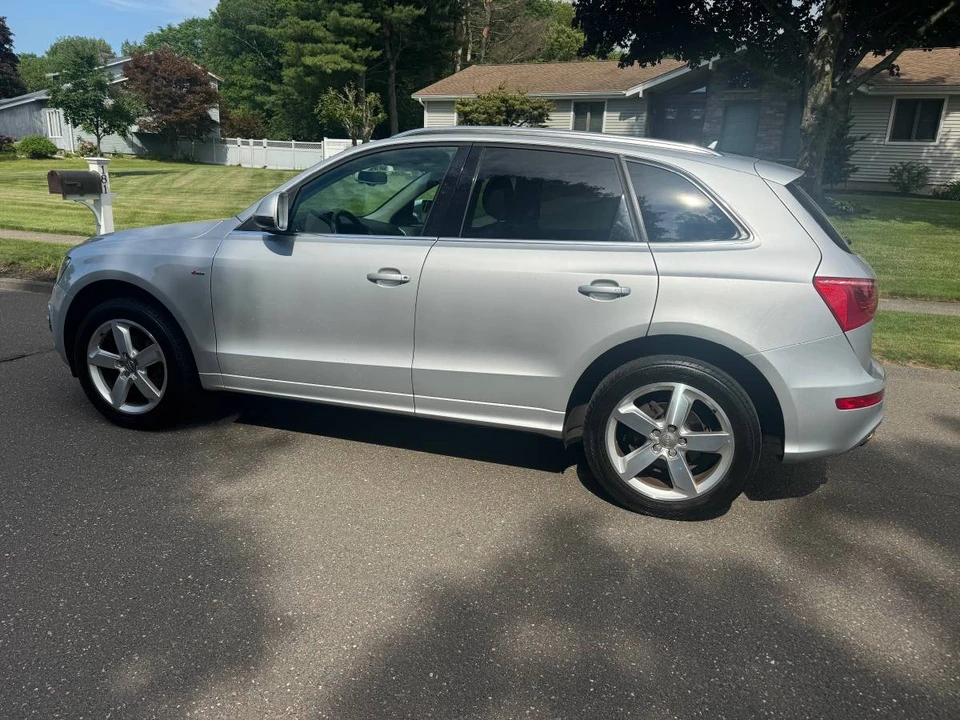 2011 Audi 8R Q5 - Image 6 of 18