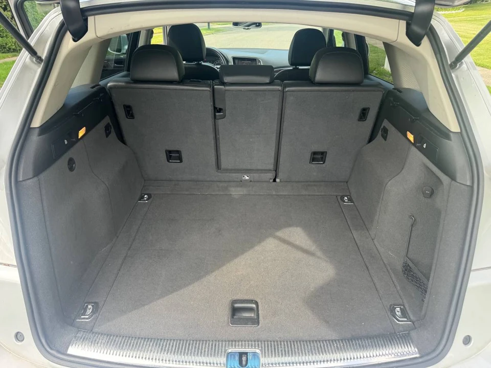 2011 Audi 8R Q5 - Image 18 of 18