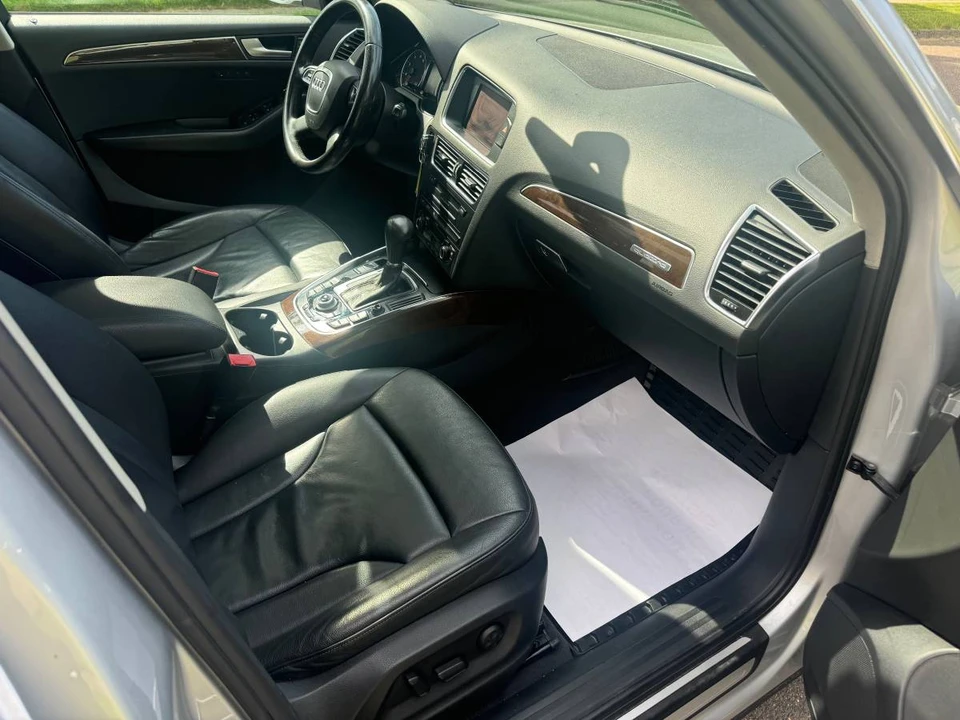 2011 Audi 8R Q5 - Image 13 of 18
