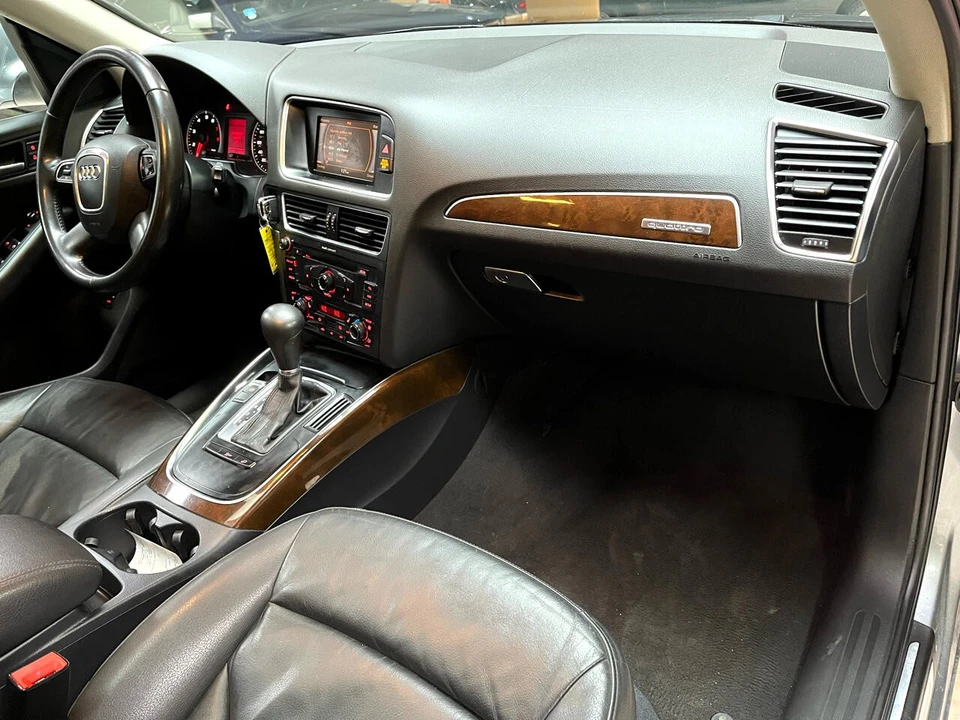 2011 Audi 8R Q5 - Image 11 of 21
