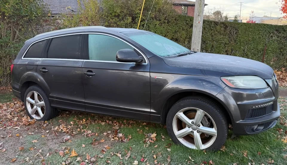 2011 Audi 4L Q7 - Image 2 of 9