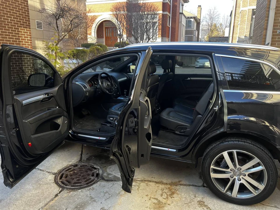 2011 Audi 4L Q7 - Image 9 of 17