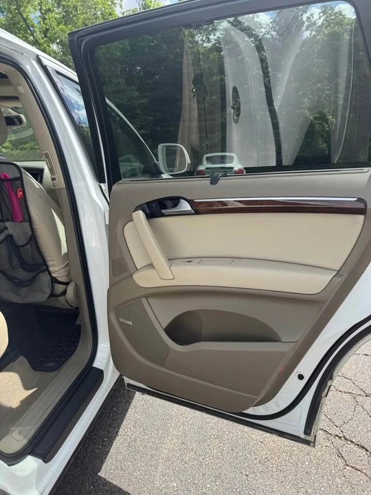 2011 Audi 4L Q7 - Image 12 of 20