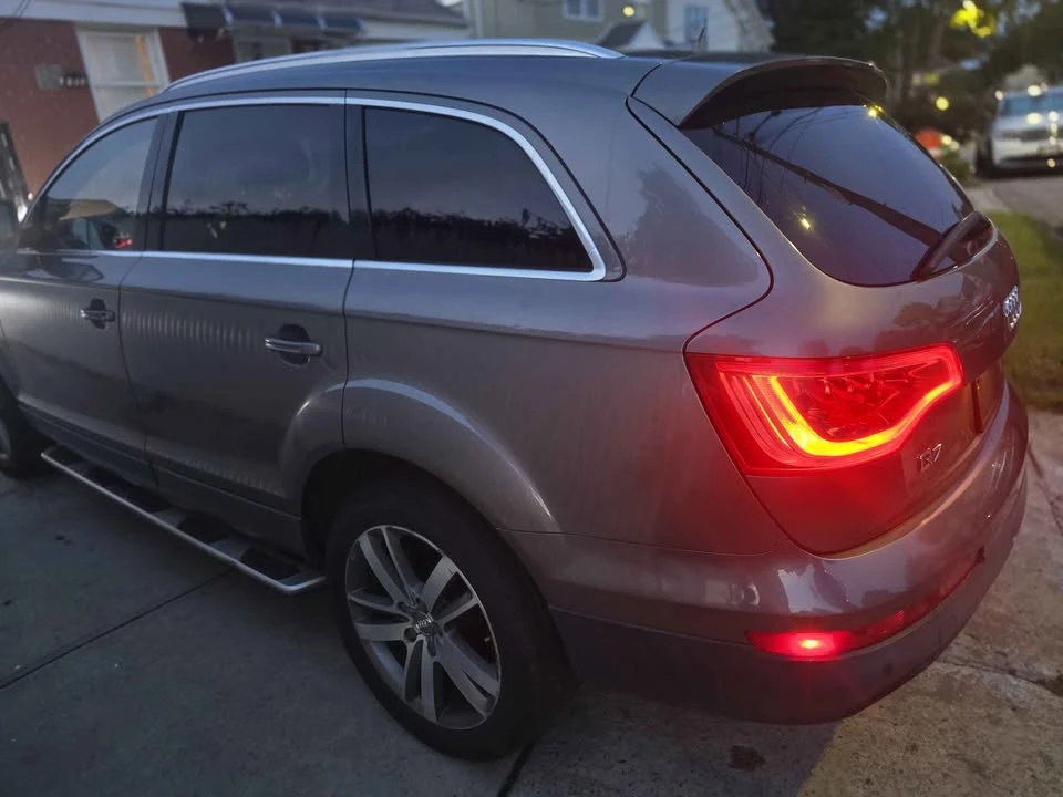 2011 Audi 4L Q7 - Image 7 of 20