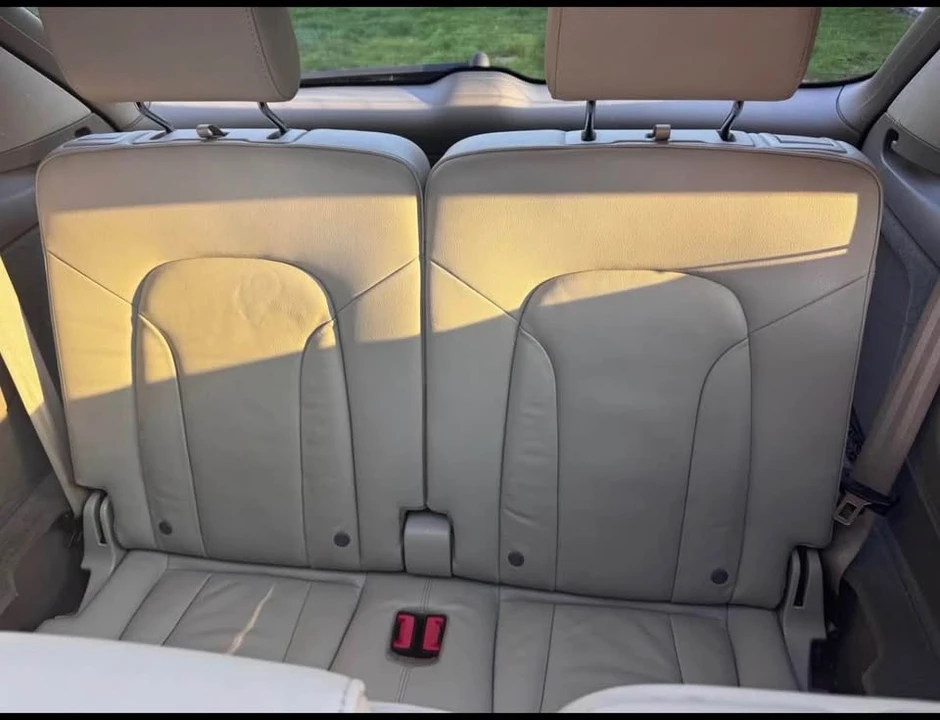 2011 Audi 4L Q7 - Image 8 of 9