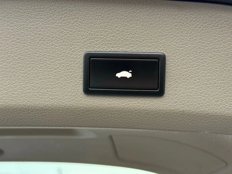 2011 Audi 4L Q7 - Image 8 of 12