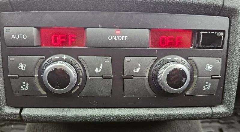 2011 Audi 4L Q7 - Image 12 of 12