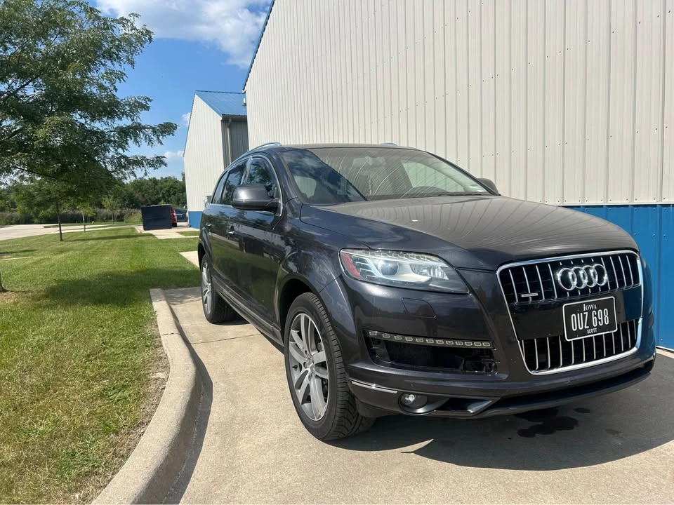 2011 Audi 4L Q7 - Image 2 of 12