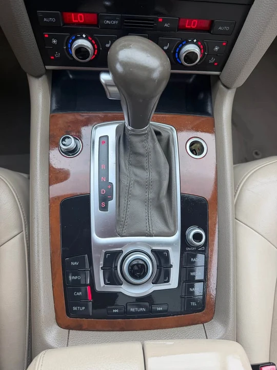 2011 Audi 4L Q7 - Image 13 of 17