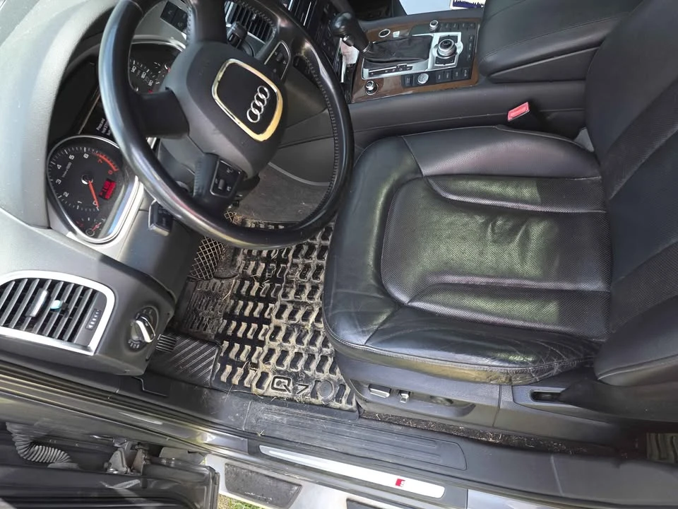 2011 Audi 4L Q7 - Image 3 of 5
