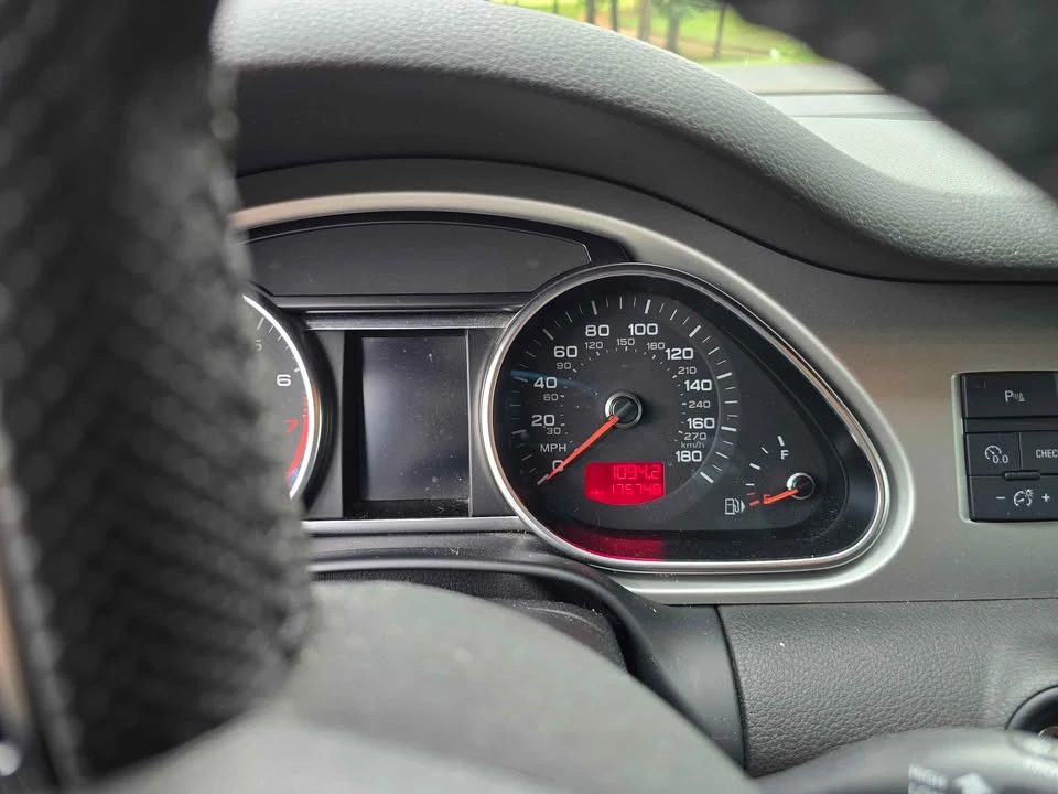 2011 Audi 4L Q7 - Image 7 of 13