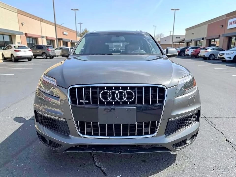 2011 Audi 4L Q7 - Image 2 of 14