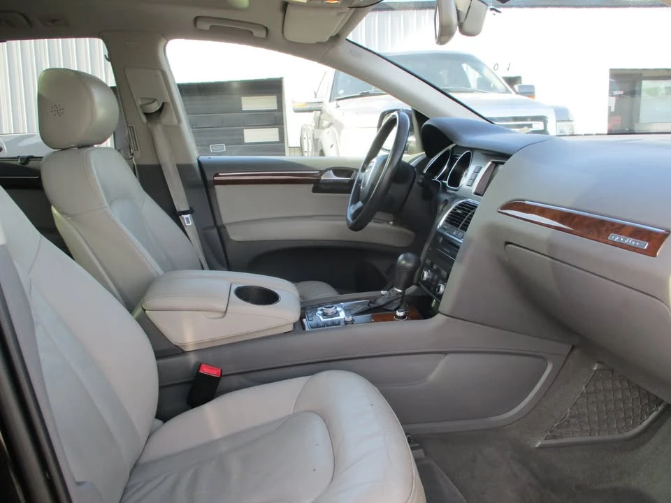 2011 Audi 4L Q7 - Image 7 of 8