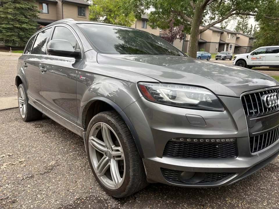 2011 Audi 4L Q7 - Image 2 of 8