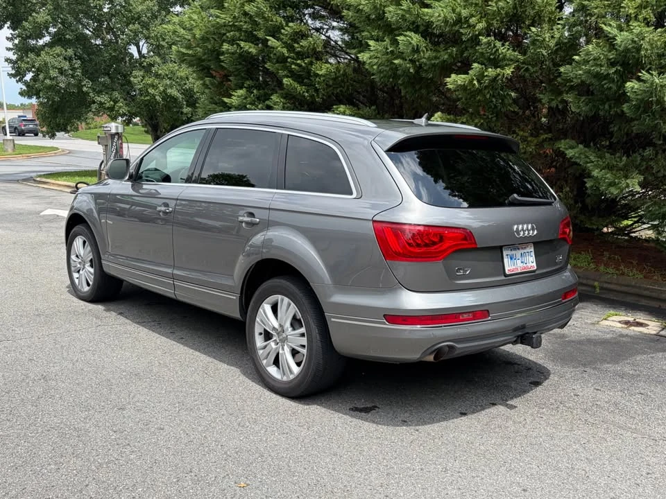 2011 Audi 4L Q7 - Image 2 of 15
