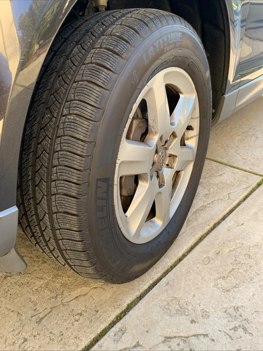 2011 Audi 4L Q7 - Image 8 of 8