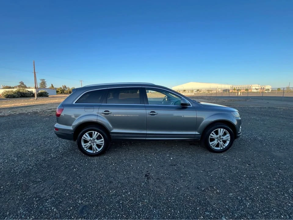 2011 Audi 4L Q7 - Image 8 of 19