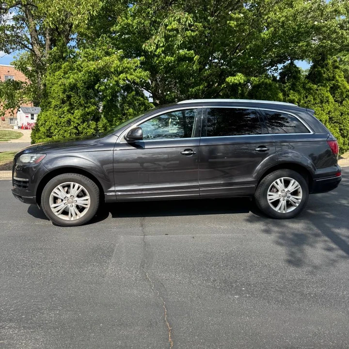 2011 Audi 4L Q7 - Image 2 of 16