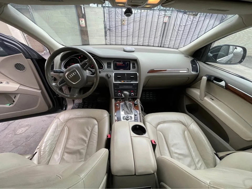 2011 Audi 4L Q7 - Image 6 of 9