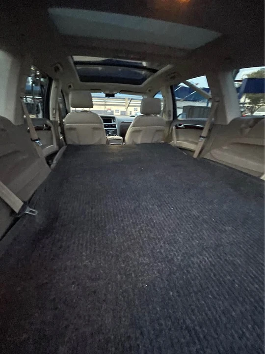 2011 Audi 4L Q7 - Image 8 of 9
