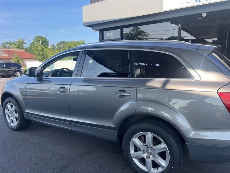 2011 Audi 4L Q7 - Image 8 of 31