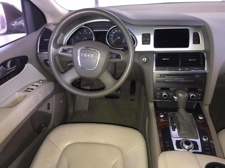 2011 Audi 4L Q7 - Image 3 of 10