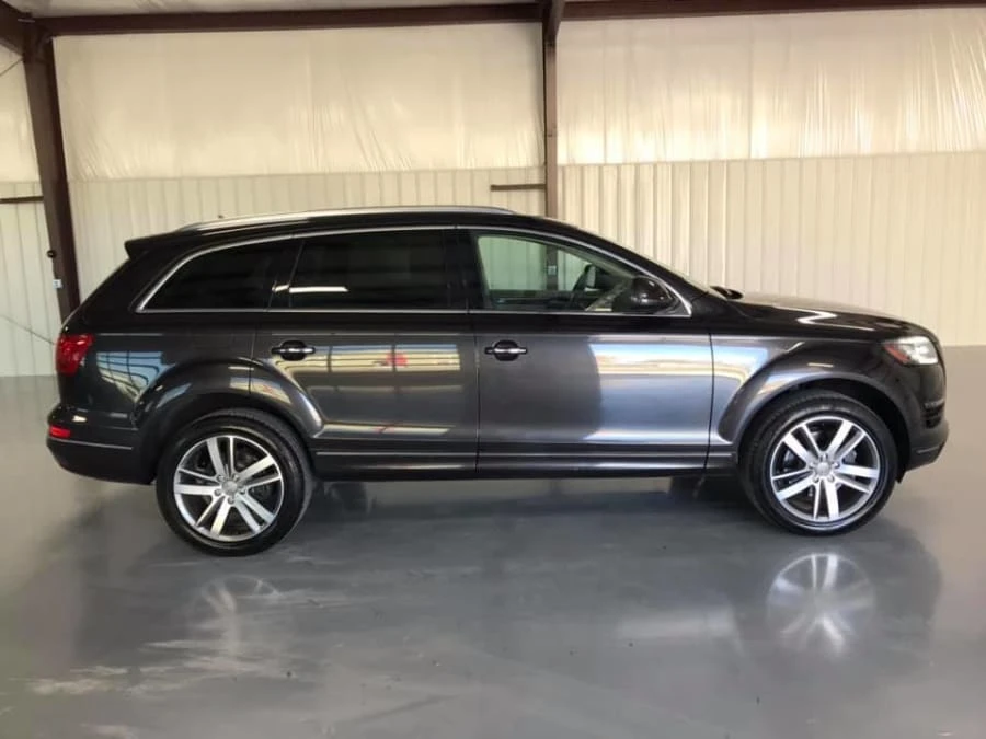 2011 Audi 4L Q7 - Image 2 of 10