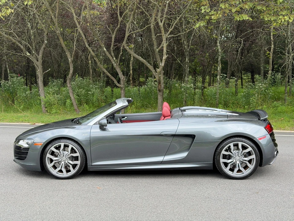 2011 Audi 42 R8 - Image 5 of 31