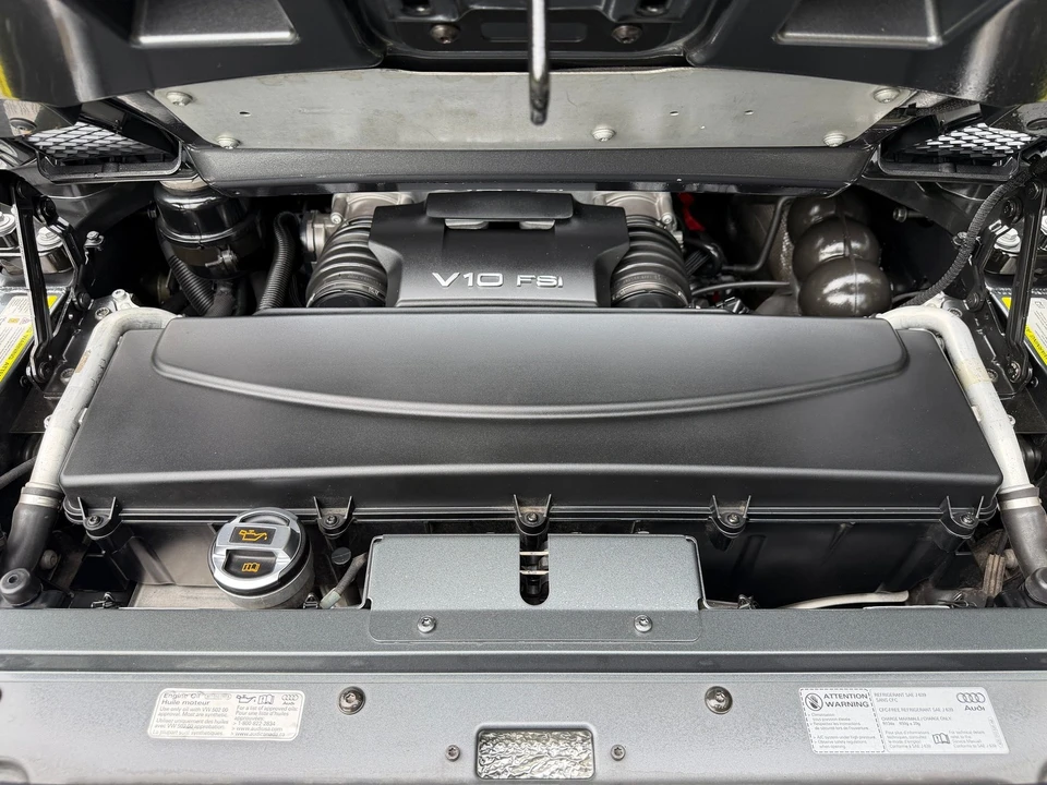 2011 Audi 42 R8 - Image 16 of 31