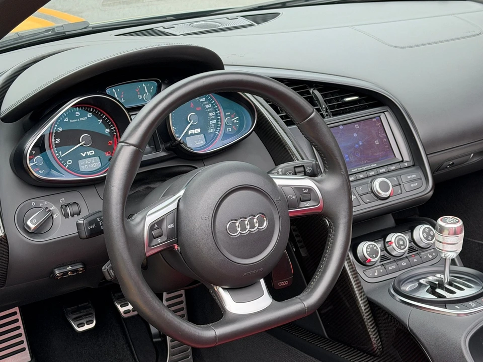 2011 Audi 42 R8 - Image 31 of 31