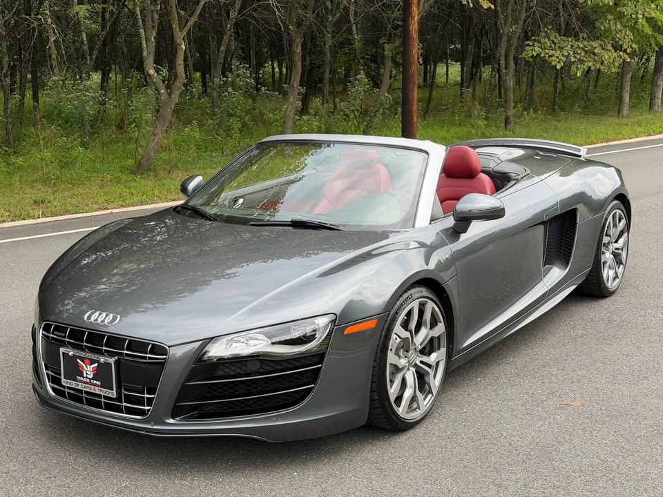 2011 Audi 42 R8 - Image 2 of 31