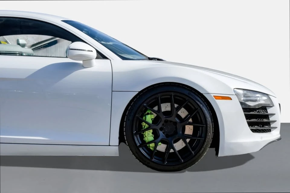 2011 Audi 42 R8 - Image 5 of 15
