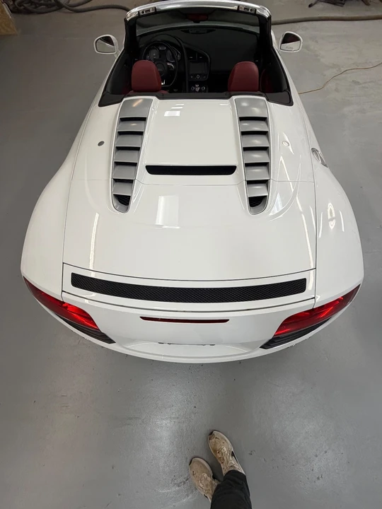 2011 Audi 42 R8 - Image 10 of 17