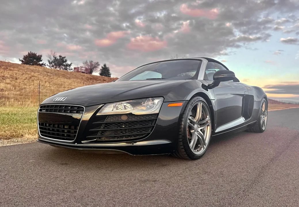 2011 Audi 42 R8 - Image 2 of 6