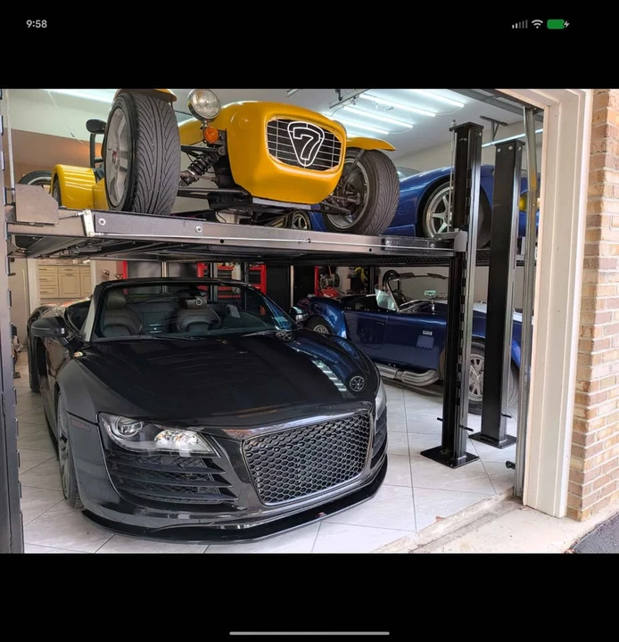 2011 Audi 42 R8 - Image 7 of 17