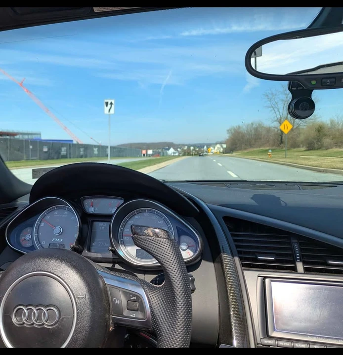 2011 Audi 42 R8 - Image 17 of 17