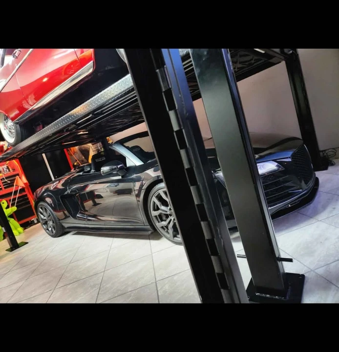 2011 Audi 42 R8 - Image 4 of 17