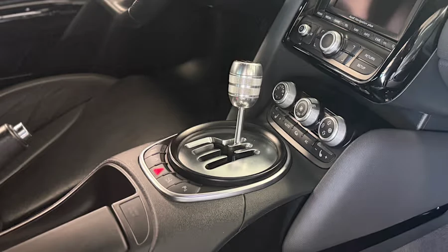 2011 Audi 42 R8 - Image 14 of 15