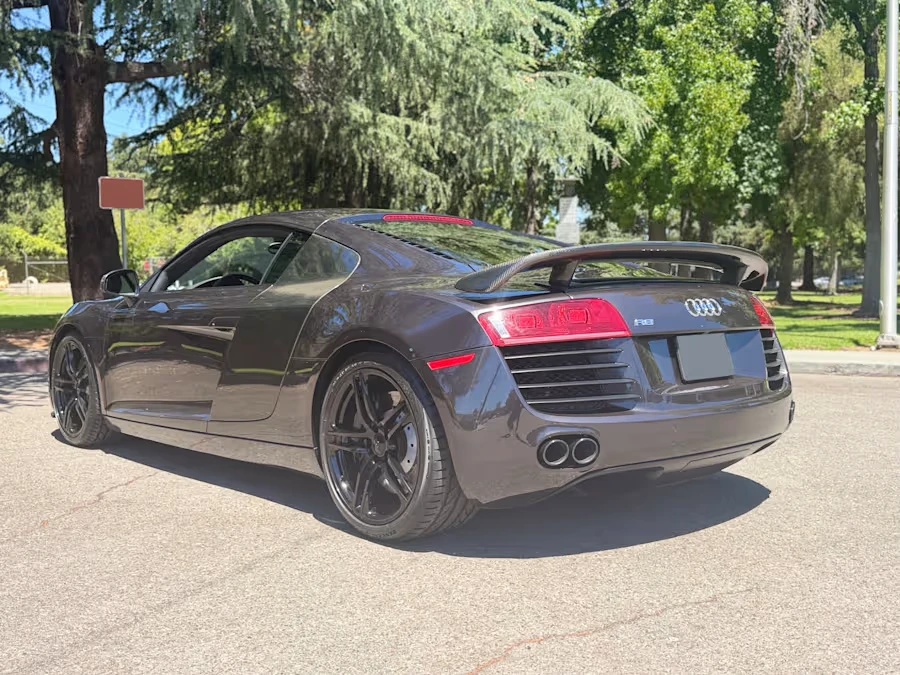 2011 Audi 42 R8 - Image 4 of 15