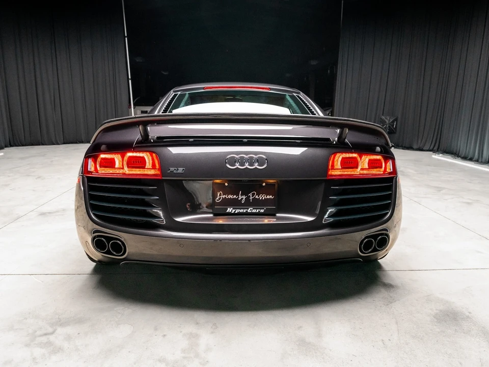 2011 Audi 42 R8 - Image 12 of 12